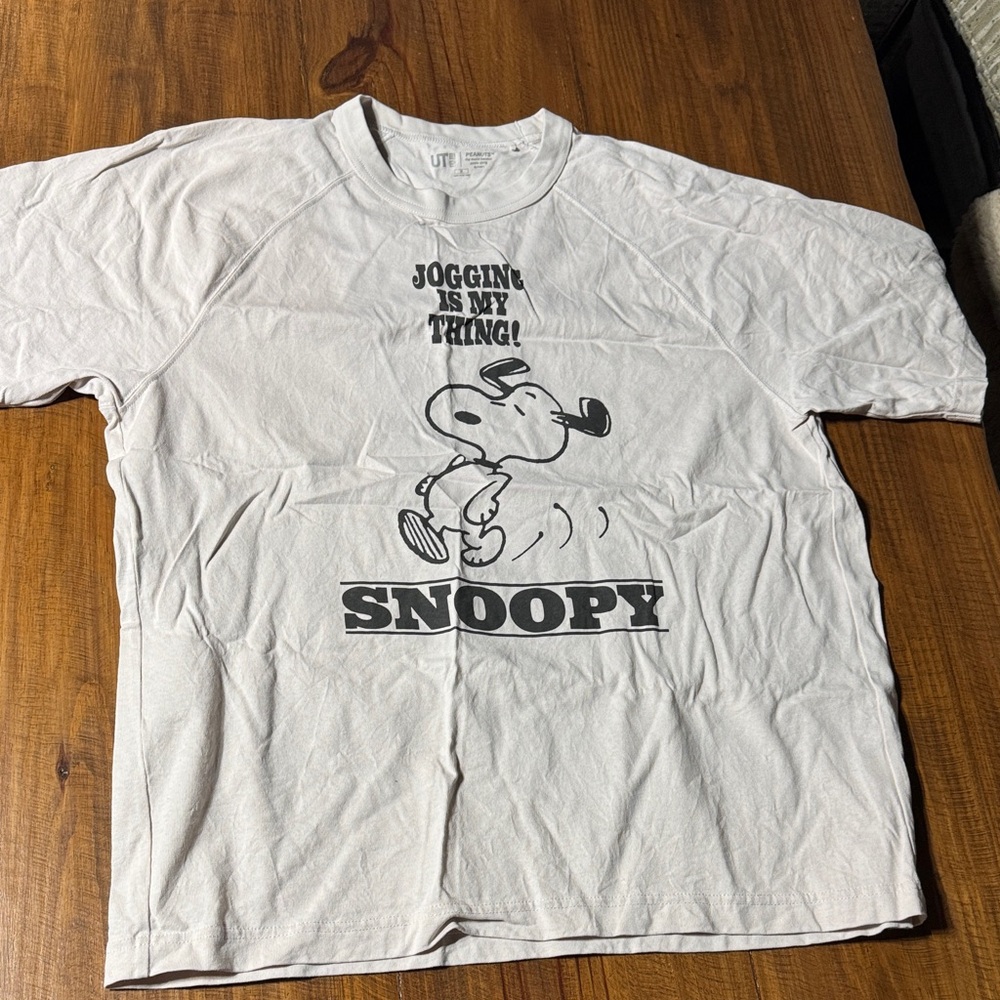 Uniqlo Cream Peanuts Graphic T-Shirt